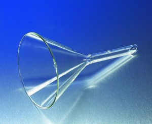 Pyrex® Large Long-Stem Funnels with 60° Angle