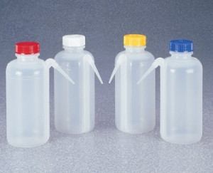 Nalgene™ Color-Coded Unitary™ LDPE Wash Bottles