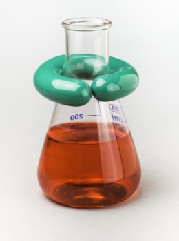 Scienceware® "C"-Shaped Lead Rings
