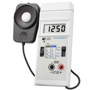Traceable® Dual-Range Light Meter